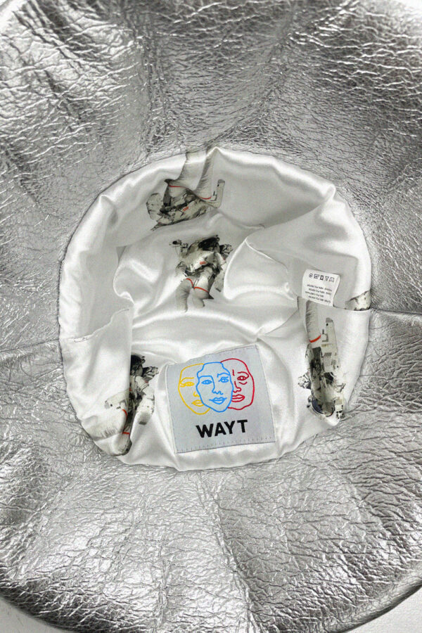Silver Moon Metalik Gümüş Bucket Şapka